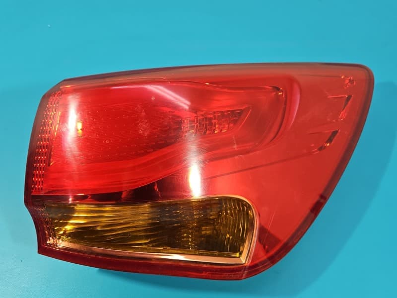 Lampa tył prawa błotnika Kia Ceed II 12-18 kombi EUROPA 92402-A23