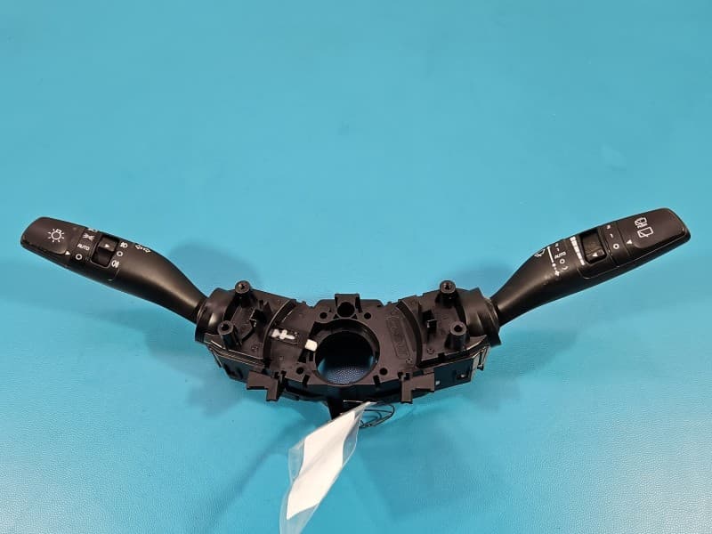 Przełącznik zespolony kia Stonic 17-20 93404-H8960