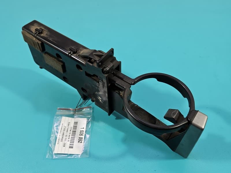 Uchwyt na napoje kubek CUP HOLDER Subaru Forester II SG