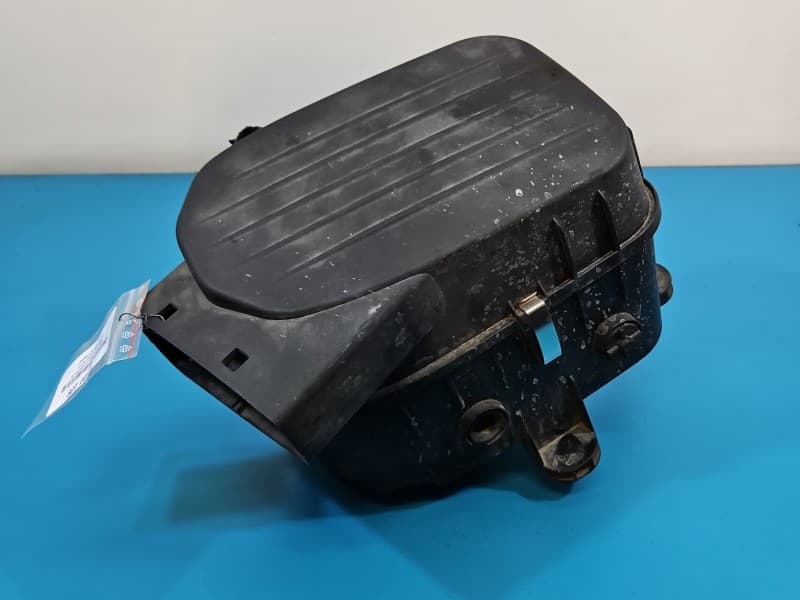 Obudowa filtra powietrza Maserati Ghibli III 13- 3,0 V6 670038727