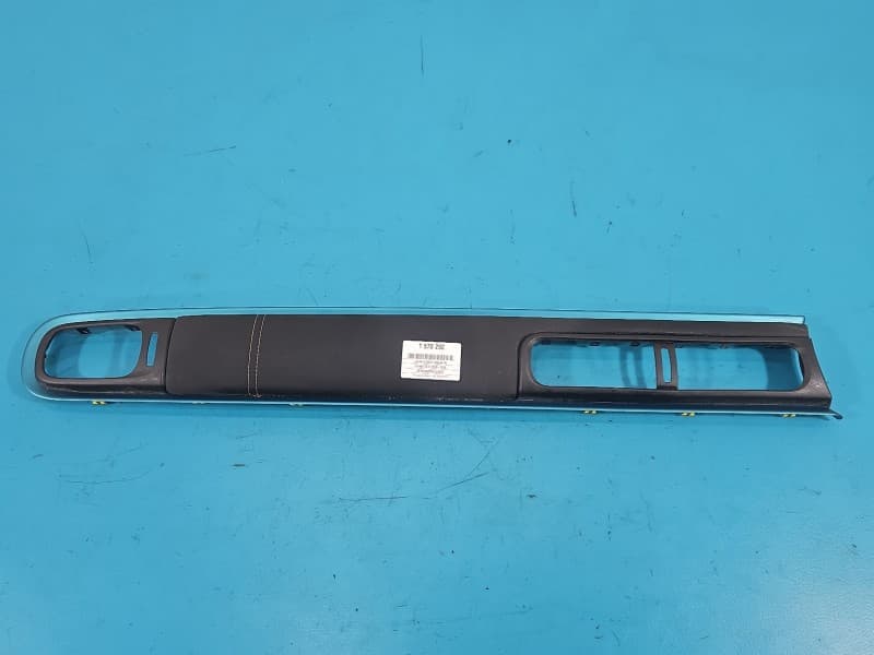 Listwa dekor deski Citroen C3 III 16-24 AA38100413 3812401777