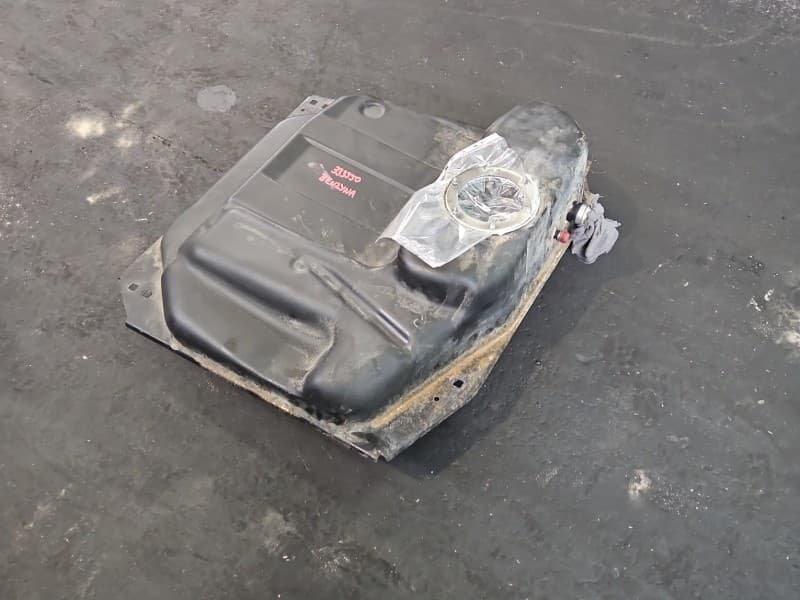 Zbiornik paliwa bak Mercedes W245 2,0 8V A1694701701