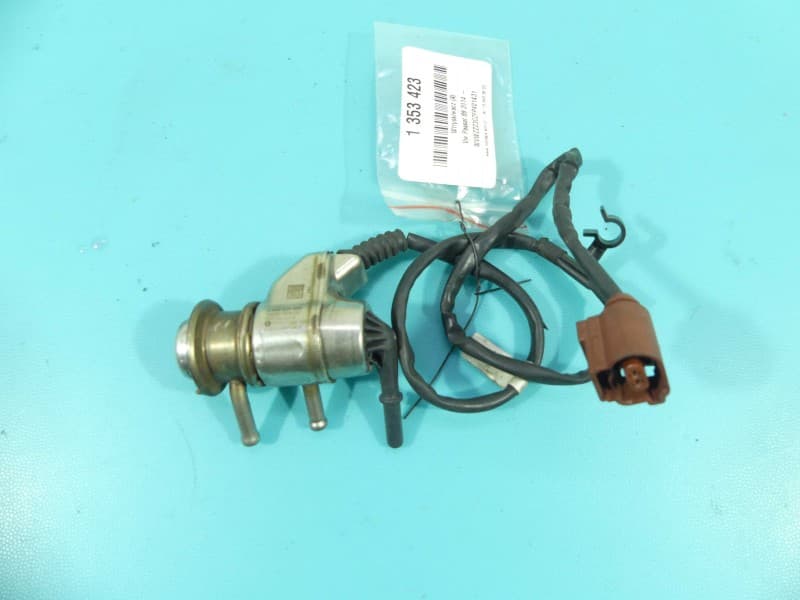 TESTOWANY Wtryskiwacz 0444025024 03N131113A Vw Passat B8 2,0 tdi 239KM
