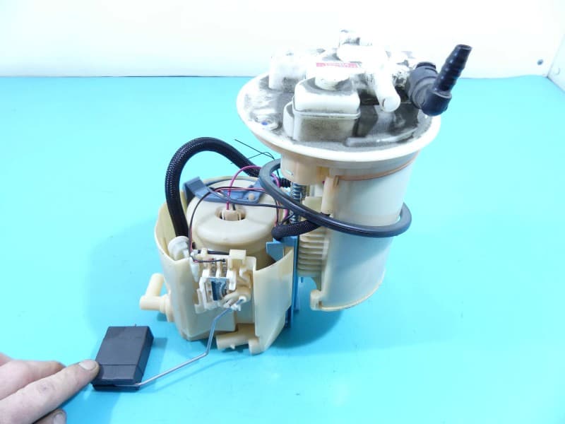 pompka Pompa paliwa Toyota Estima III 06-19 2,4 vvti 77020-58020
