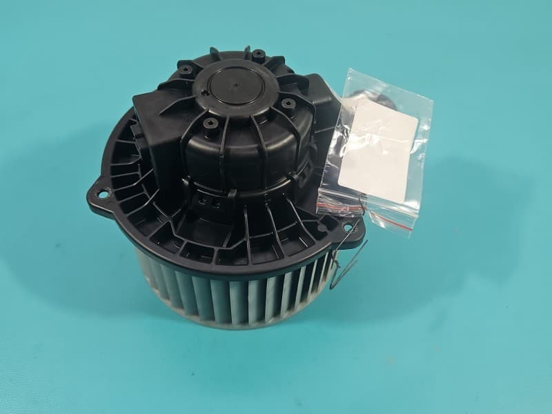 Dmuchawa nawiewu wentylator Hyundai Elantra VI 15-20 europa 97113-A4000