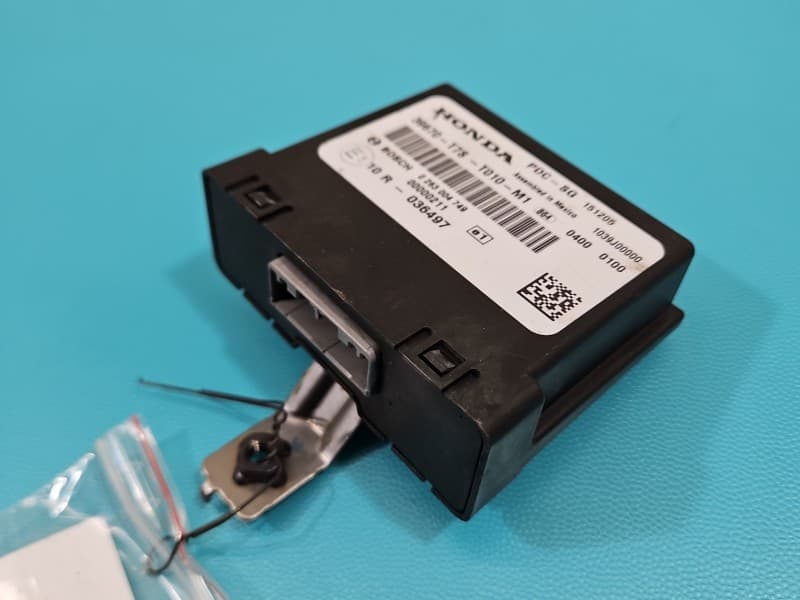 Sterownik parkowania PDC Honda HR-V II 13-18 39670-T7S-T010-M1 0263004749