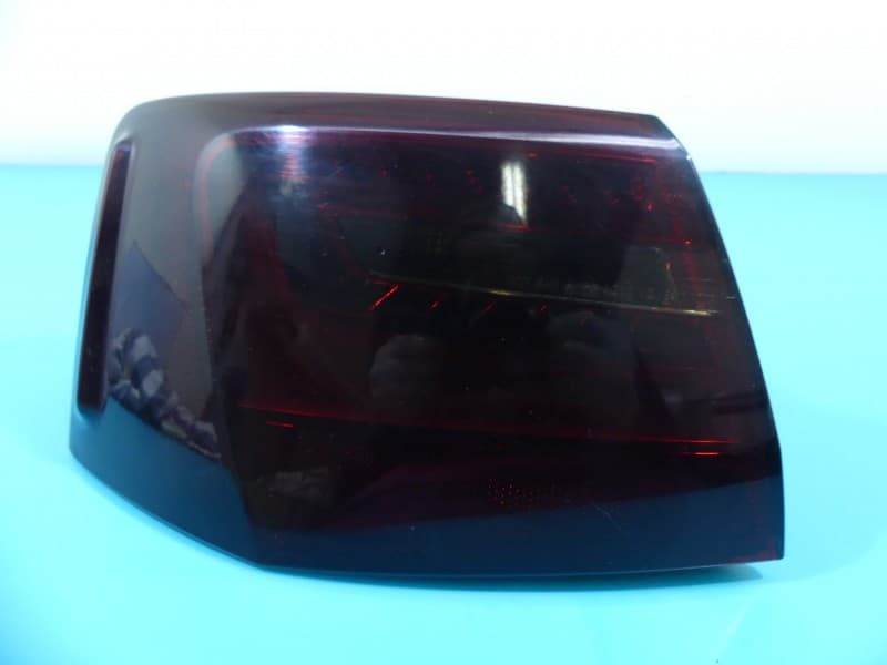 Lampa tył lewa błotnika AUDI A6 C7 sedan EUROPA 4G5945095B