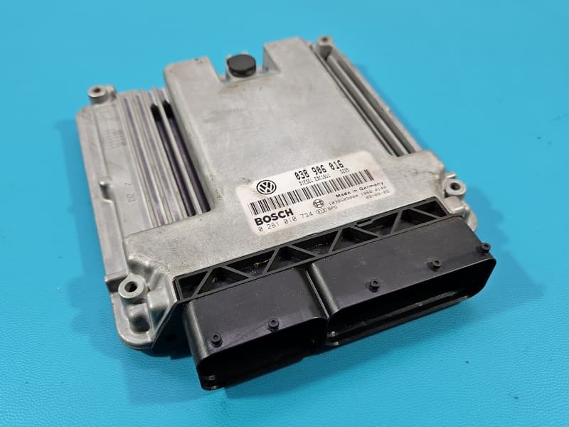 Komputer Sterownik silnika Vw Transporter T5 1,9 tdi 038906016 0281010734