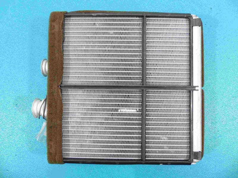 Nagrzewnica Mercedes E C207 A207 L0329002 EUROPA