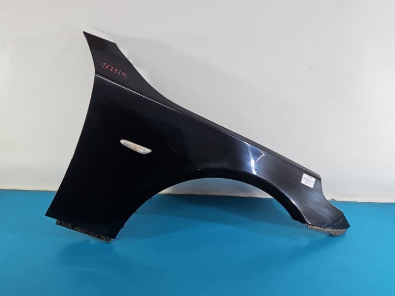 Błotnik przód prawy Bmw e60 e61 475/9