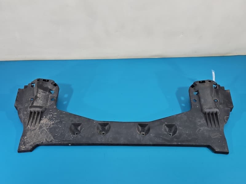 Osłona ZAŚLEPKA PLASTIK Renault Laguna III 748A00001R