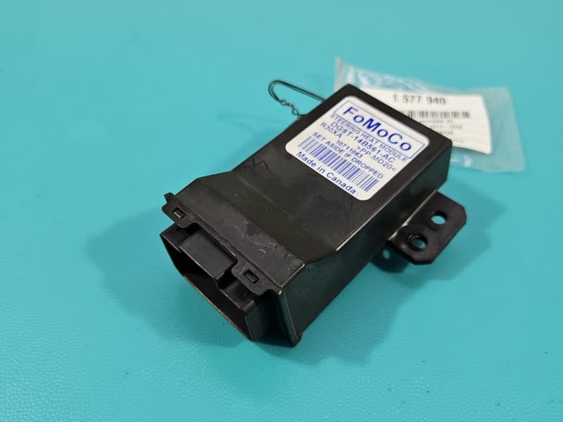 Sterownik moduł Podgrzewania kierownicy Ford Fusion USA 12-20 DG9T-14B561-AC