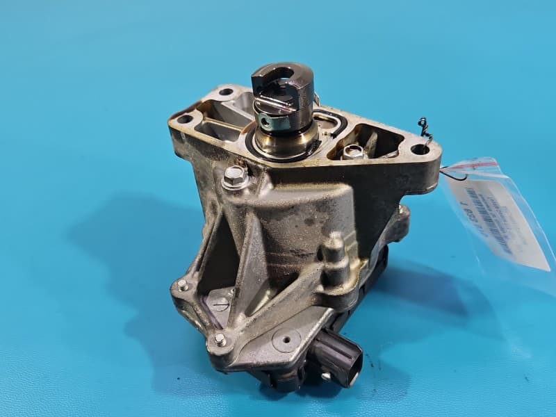 Nastawnik faz rozrządu Toyota Corolla E15 1,6 vvti 222A0-37016