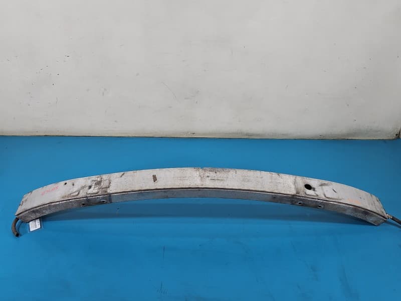 Wzmocnienie zderzaka przód belka Mercedes ML W164 przednie C040