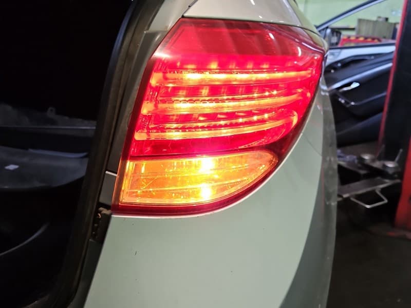 Lampa tył prawa błotnika Hyundai I40 kombi EUROPA 92402-3Z0
