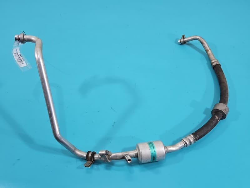 Przewód klimatyzacji rurka Dacia Sandero II 12-20 0,9 Tce 924546917R