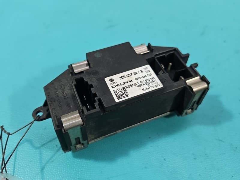 Opornik rezystor AUDI Q7 I 4L 3C0907521B 52421324 F011500068
