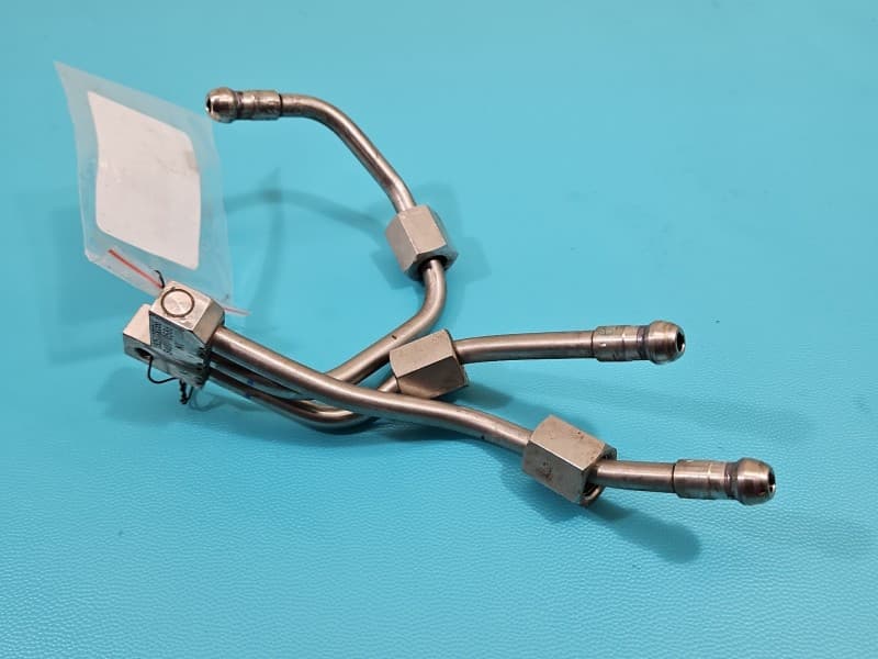 RURKI Przewód paliwowy INFINITI QX60 12- 3,5 V6 18051230366 B4010586