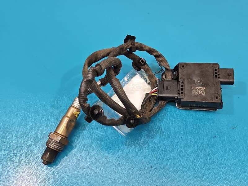 Sonda lambda 4PIN Zagięta sonda, uszkodzone mocowanie Opel Astra V K 1,6 cdti 0281007847