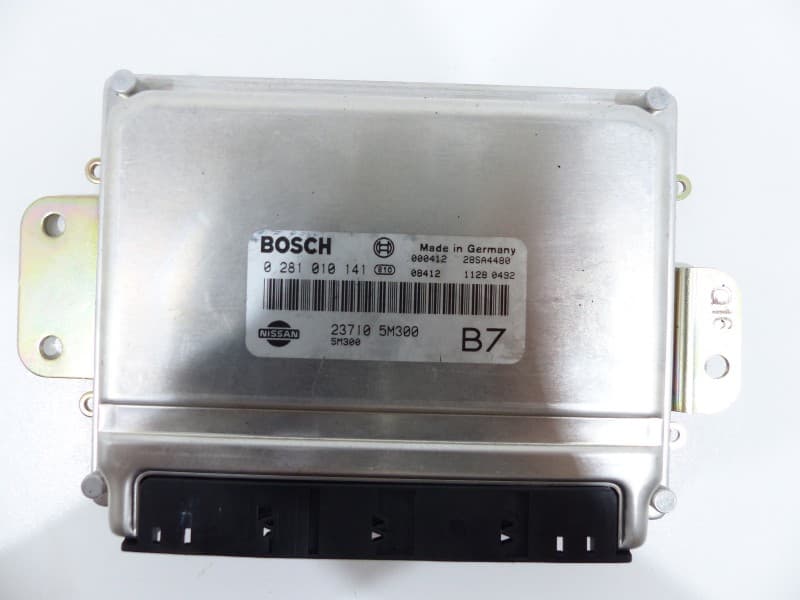 Komputer Sterownik silnika Nissan Almera N16 2,2 DI