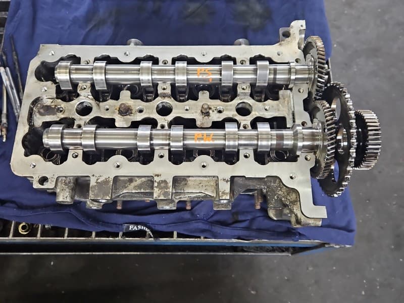 Głowica Jeep Grand Cherokee IV WK2 3,0 CRD 241KM 90352072F VM23D