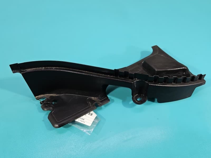Osłona ZAŚLEPKA PLASTIK OSŁONA ZAWIASU MASKI LEWA BMW iX1 U11 7011119