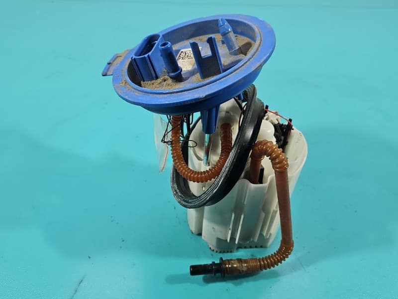 pompka Pompa paliwa Vw Passat B8 1,4 tsi 0580200765 3Q0919051R 5 PIN
