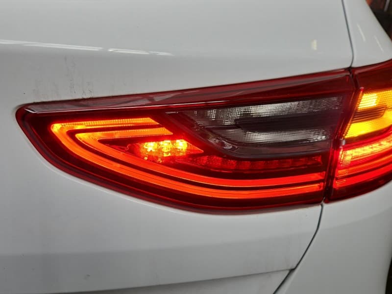 Lampa tył prawa klapy Kia Ceed III 18-21 HB EUROPA 92404J7050