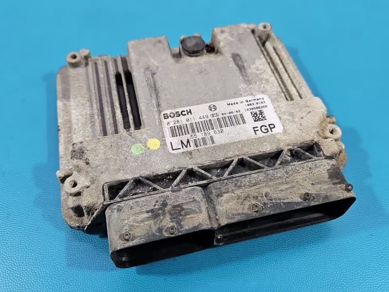 Komputer Sterownik silnika Opel Vectra C 1,9 cdti 0281011449 55189630