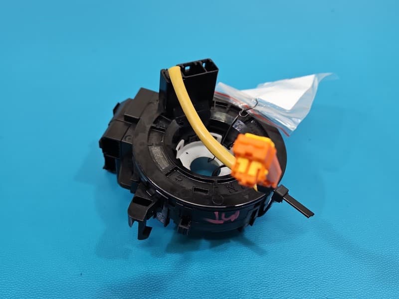 Taśma airbag zwijak Toyota Verso 09- 05030-39SUGS