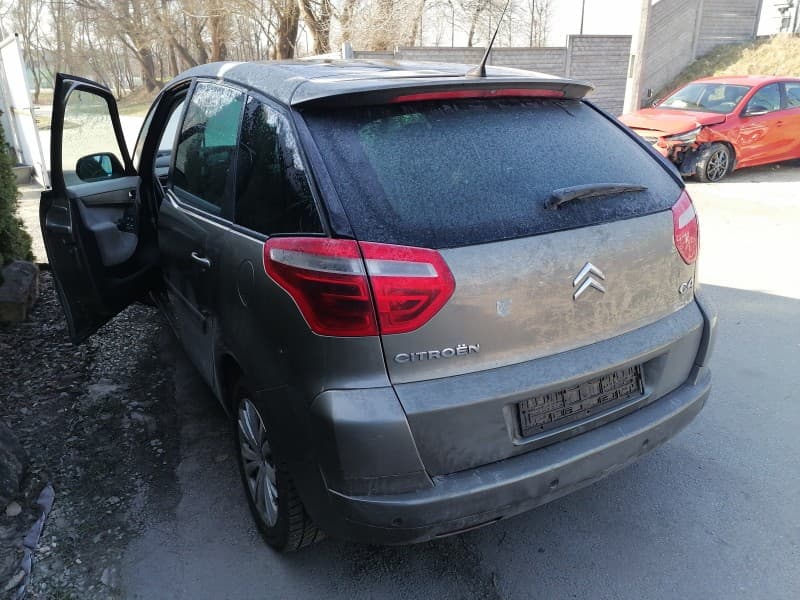 Zdjęcie pojazdu