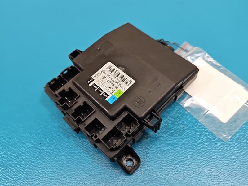 Sterownik moduł DRZWI PRZÓD PRAWY Mercedes ML W164 A1648209885