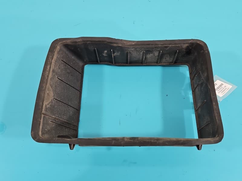 KIEROWNICA Wlot powietrza Renault Megane IV 1,2 Tce 215586371R