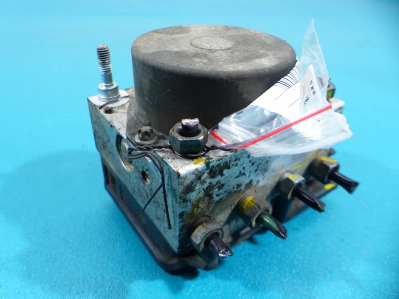 Pompa abs Dacia Logan I 05-14 1,4 8v 0265800584