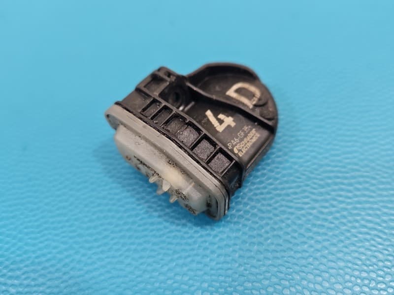 Czujnik ciśnienia opon Opel Insignia B 13597645 TPMS