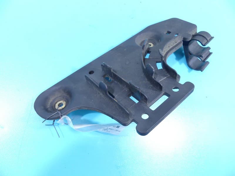 uchwyt mocowanie Land Range Rover III L322 01-12 53781210 7508862-04 7508862
