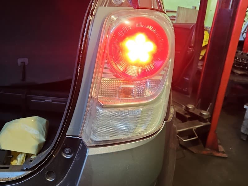 Lampa tył prawa błotnika Toyota Verso 09- HB EUROPA 81550-0F090-00