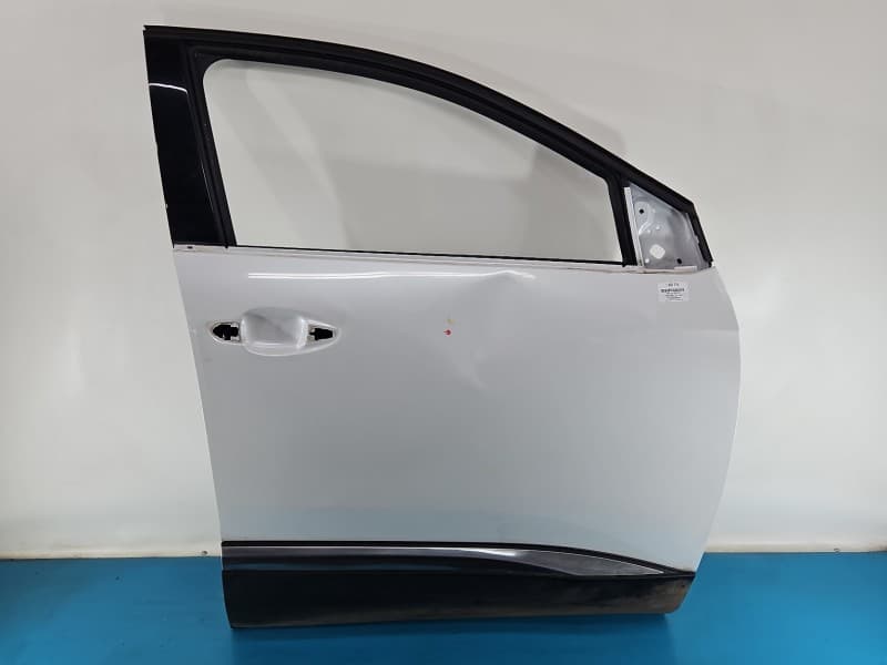 DRZWI PRZÓD PRAWE PASAŻERA Peugeot 3008 II 16-23 5d KWE