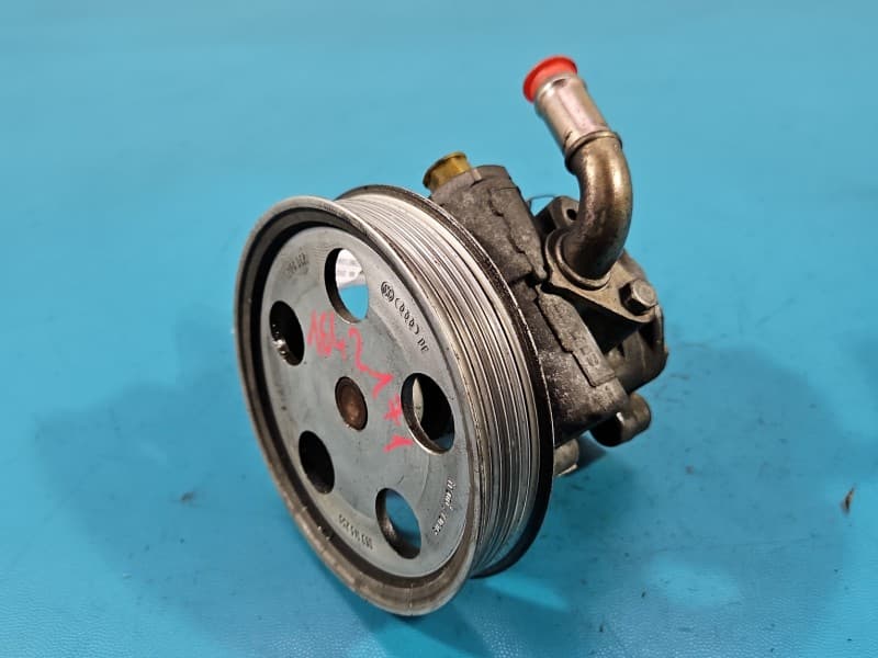 Pompa wspomagania Audi A4 B6 1,8 T 8E0145153ES