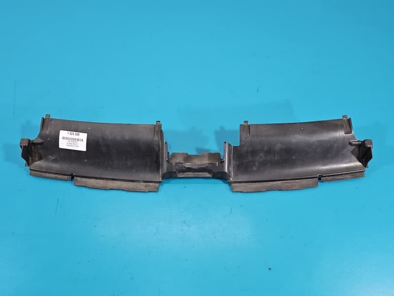 KIEROWNICA Wlot powietrza Vw Passat B8 2,0 tdi 3G0121330A