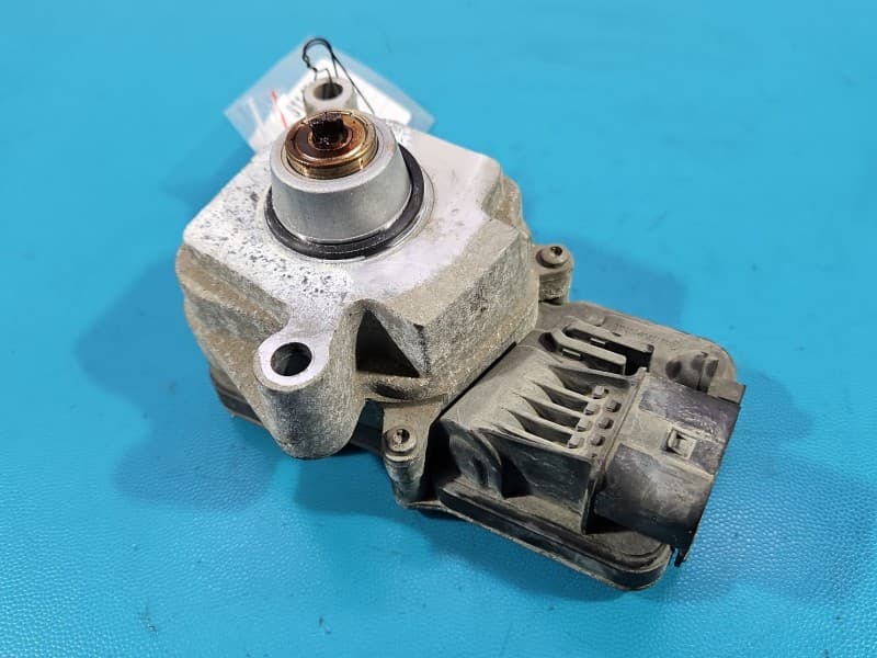 Nastawnik reduktora BMW X3 F25 2,0d 7619778 5WP35010AE