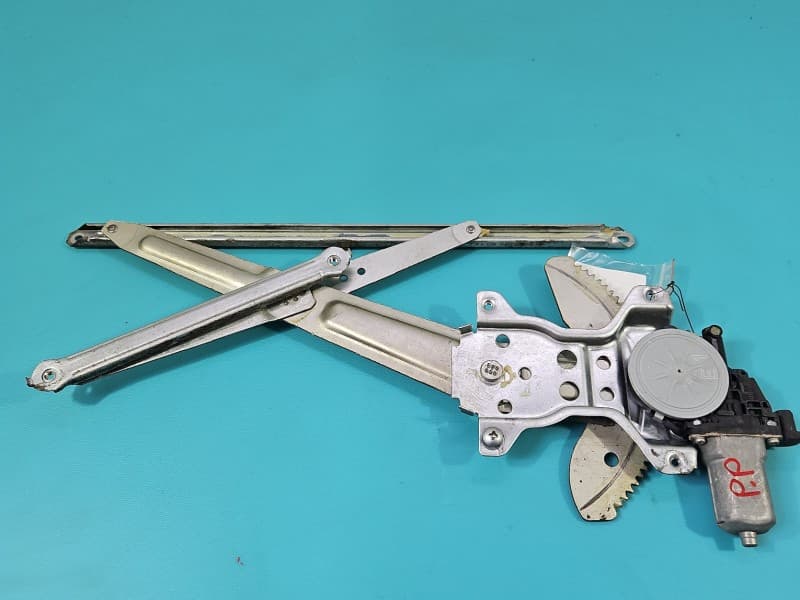 Podnośnik przód prawy SZYBY WINDA 83560-63J00 262100-3400 Suzuki Splash 2pin 5d HB