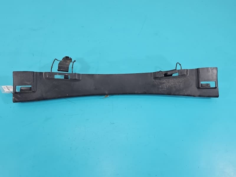 Osłona ZAŚLEPKA PLASTIK Osłona tylnej belki zawieszenia Opel Mokka B 20- 9825276080