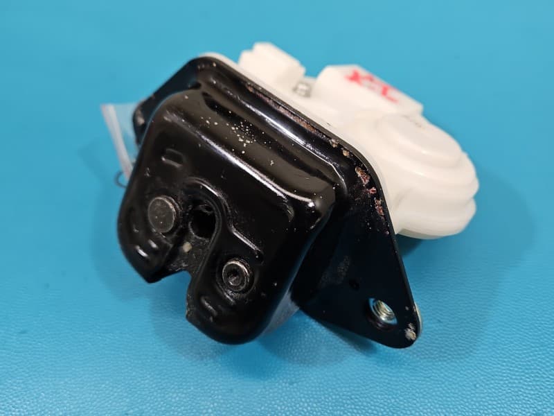 Zamek klapy tył Honda Civic IX HB 4 PIN HB