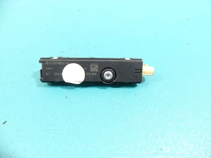 Wzmacniacz Mercedes SLK III R172 11- A2319058100