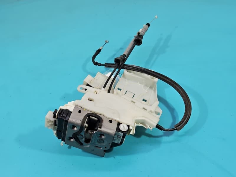 Zamek tył lewy Jeep Renegade 14- 4 pin 40136025-003 52028385