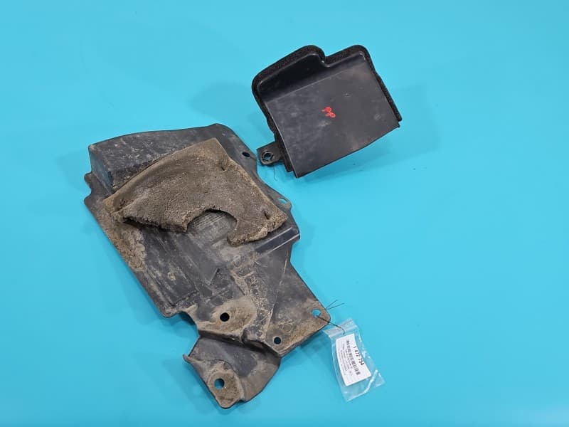 KIEROWNICA Wlot powietrza Nissan Qashqai I J10 06-13 2,0 dci 64838JD00A