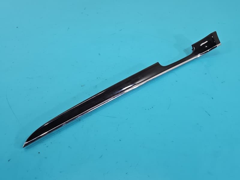 Listwa drzwi przód lewa Jeep Grand Cherokee IV WK2 632C153