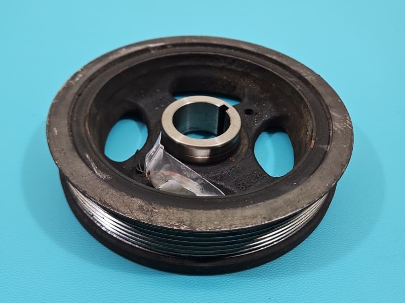 Koło pasowe wału korbowego Toyota Avensis III T27 2,0 D4D 13408-0R030