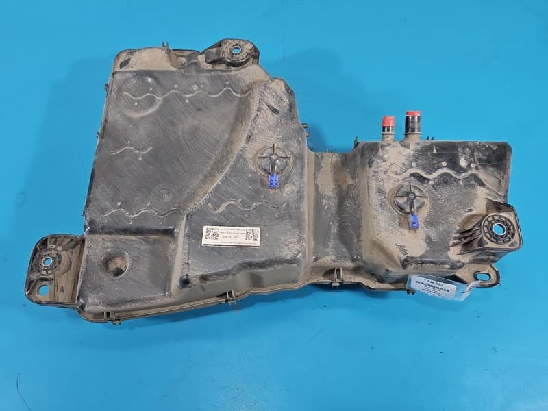 Zbiornik AdBlue Skoda Kodiaq I 2,0 tdi 5QF131877L 5Q0131969E